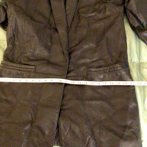 Vintage Wilson Leather Womens Black Coat Sz S One Button Shawl Collar Classic - Picture 6 of 10